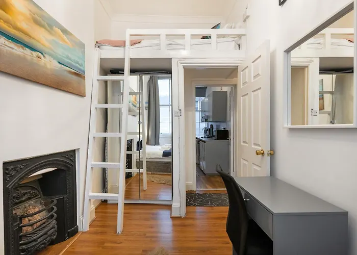 Deluxe Airconditioned Two Bed Apt In Covent Garden